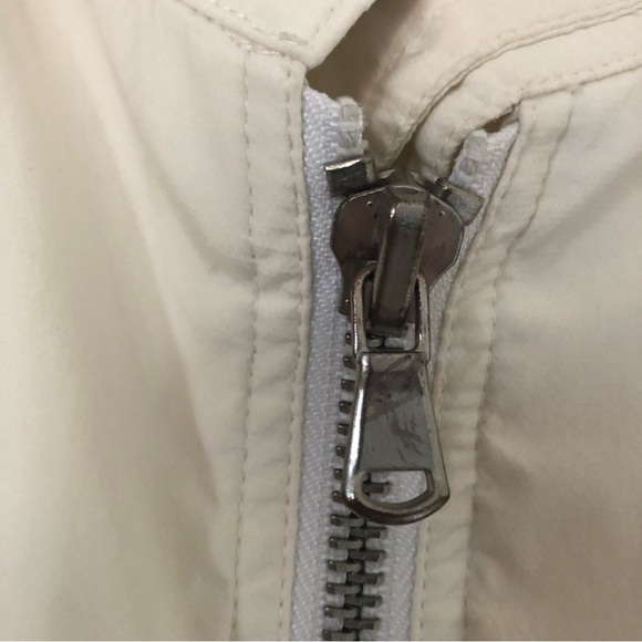 La Château White Bomber Jacket - Picture 3 of 12